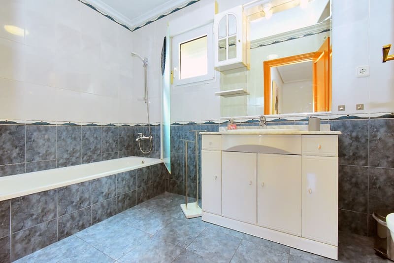 3 Zimmer Ferienhaus in Los Urrutias mit Pool - 1.270 € (Ref: 9800264)