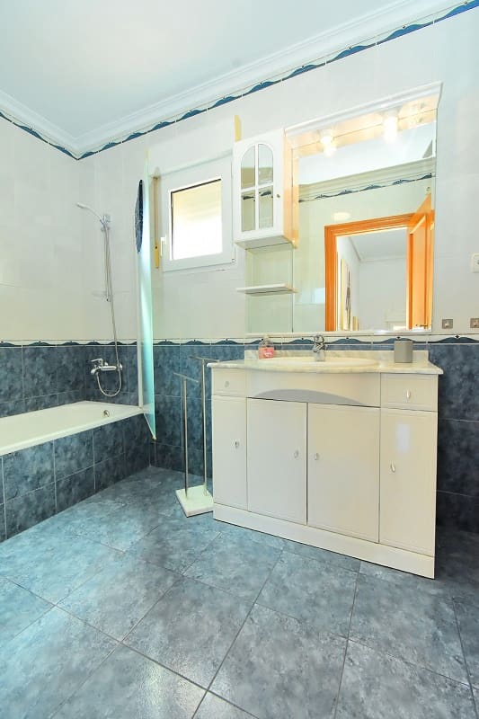 3 Zimmer Ferienhaus in Los Urrutias mit Pool - 1.270 € (Ref: 9800264)