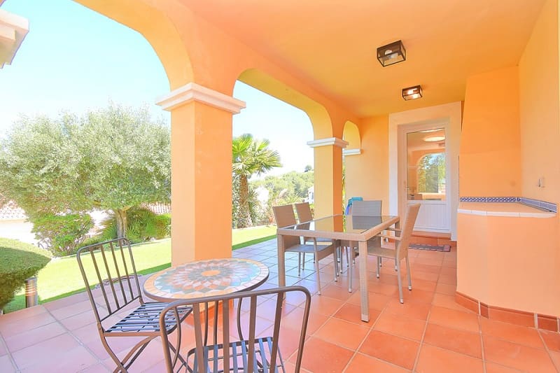 3 makuuhuone Huvila lomavuokrausta paikassa La Manga Club mukana uima-altaan 
autotalli - 1 320 € (Ref: 9800271)