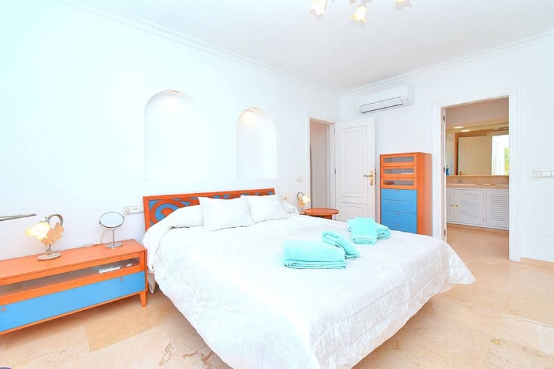 3 makuuhuone Huvila lomavuokrausta paikassa La Manga Club mukana uima-altaan 
autotalli - 1 320 € (Ref: 9800271)