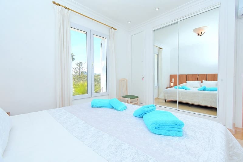 3 makuuhuone Huvila lomavuokrausta paikassa La Manga Club mukana uima-altaan 
autotalli - 1 320 € (Ref: 9800271)