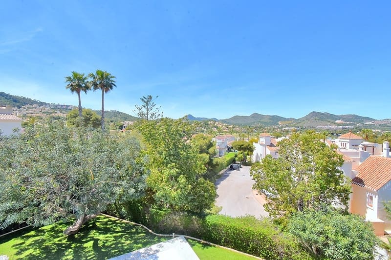 3 makuuhuone Huvila lomavuokrausta paikassa La Manga Club mukana uima-altaan 
autotalli - 1 320 € (Ref: 9800271)