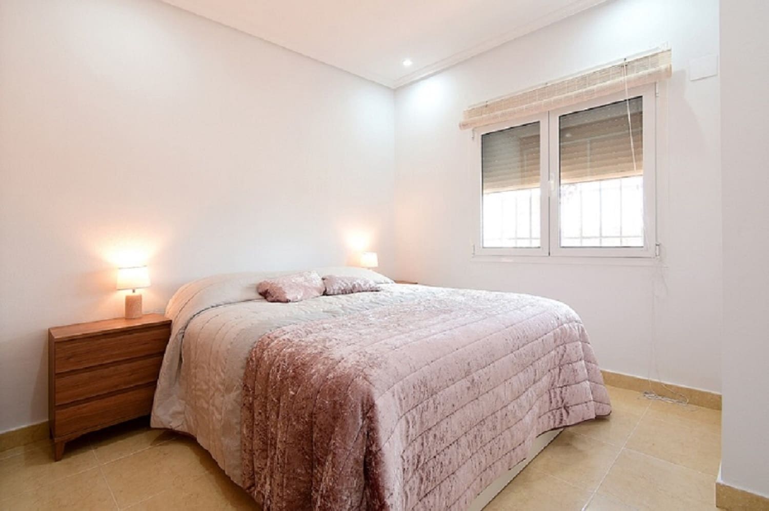 3 makuuhuone Huvila lomavuokrausta paikassa Los Urrutias mukana uima-altaan 
autotalli - 1 270 € (Ref: 9800272)