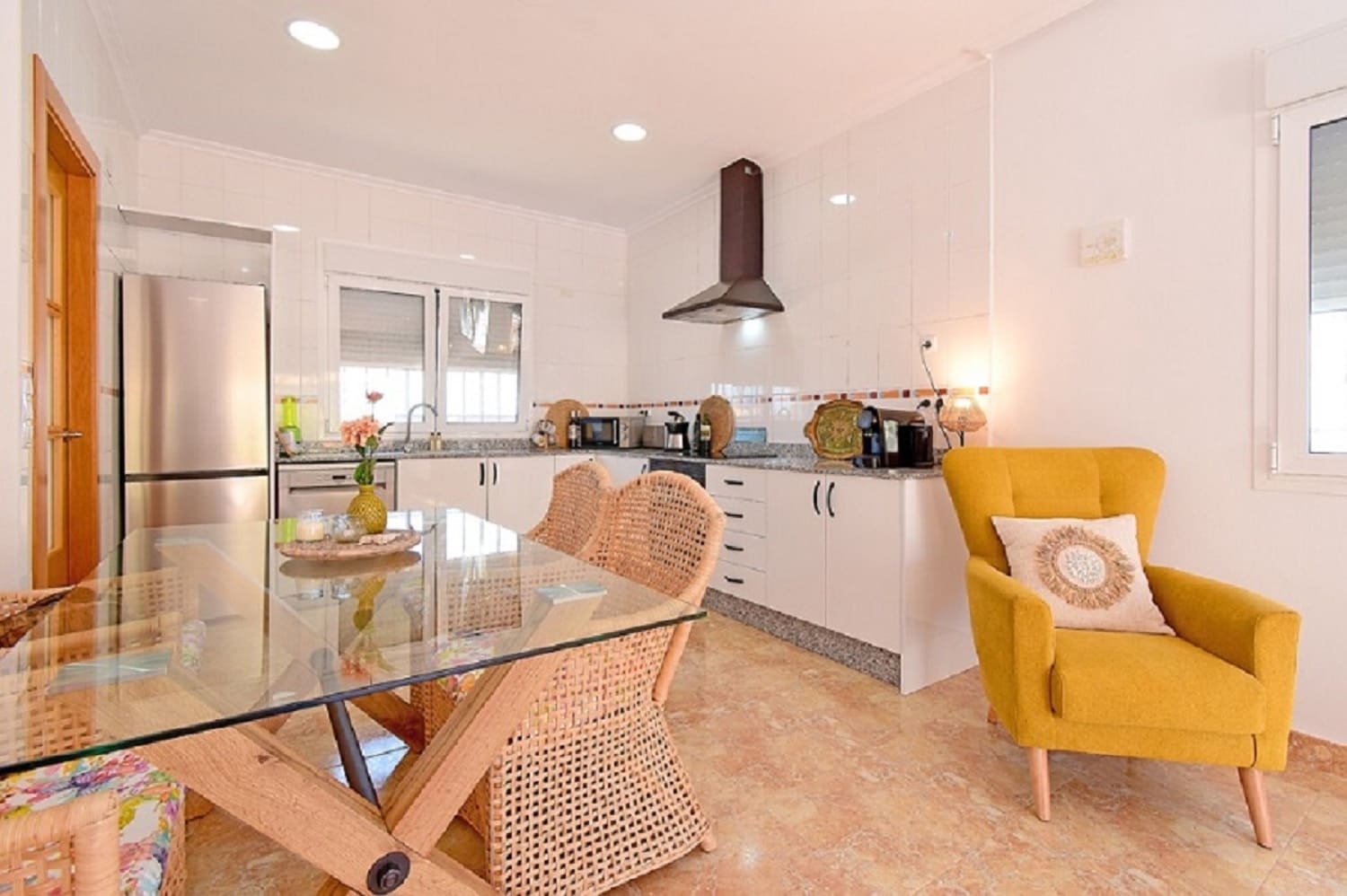 3 makuuhuone Huvila lomavuokrausta paikassa Los Urrutias mukana uima-altaan 
autotalli - 1 270 € (Ref: 9800272)