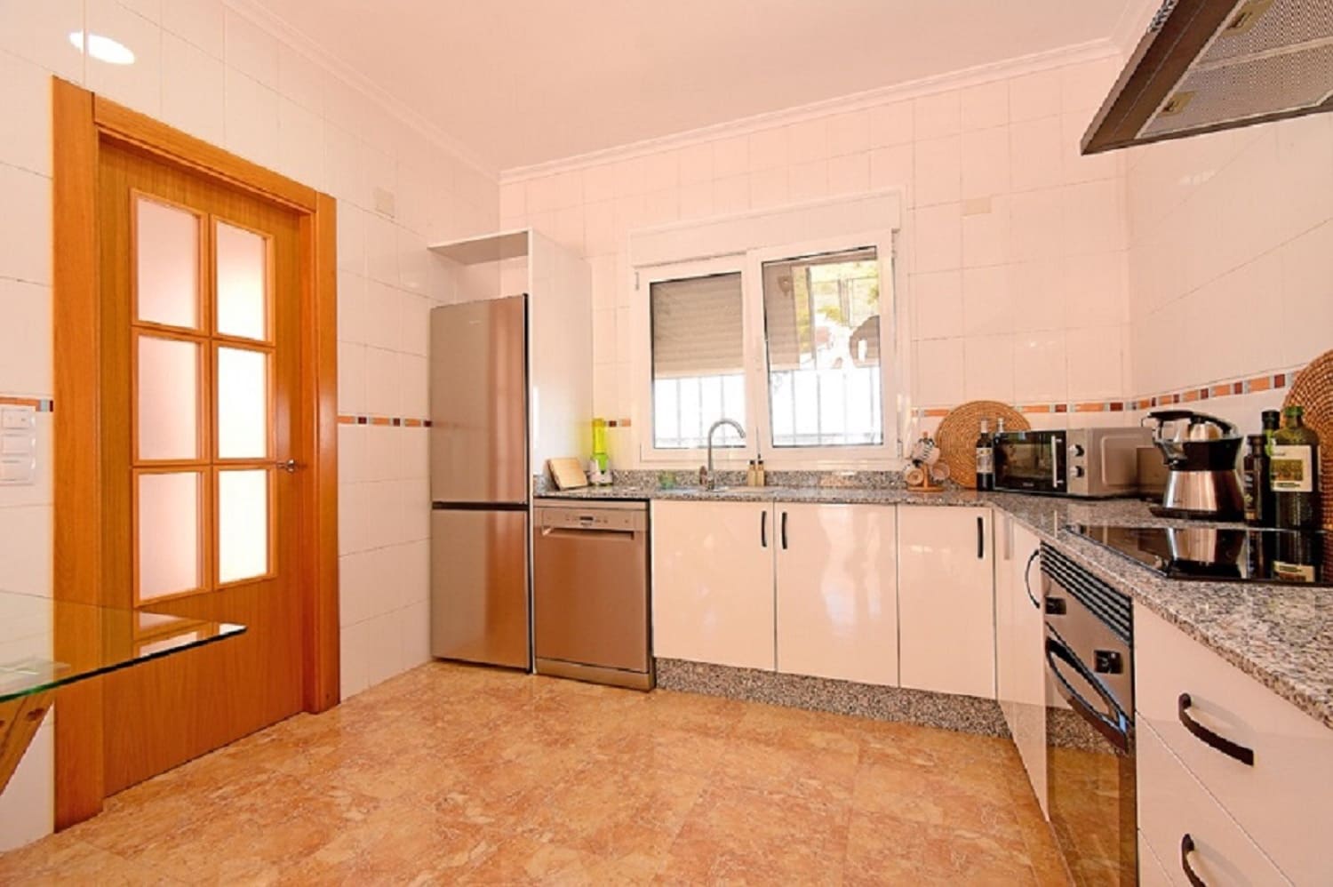 3 makuuhuone Huvila lomavuokrausta paikassa Los Urrutias mukana uima-altaan 
autotalli - 1 270 € (Ref: 9800272)