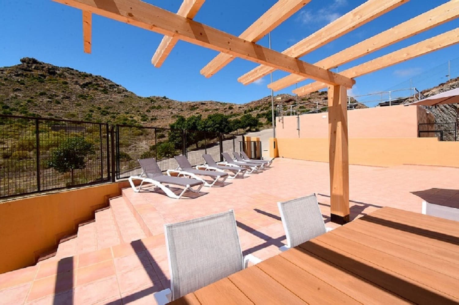 3 makuuhuone Huvila lomavuokrausta paikassa Los Urrutias mukana uima-altaan 
autotalli - 1 270 € (Ref: 9800272)