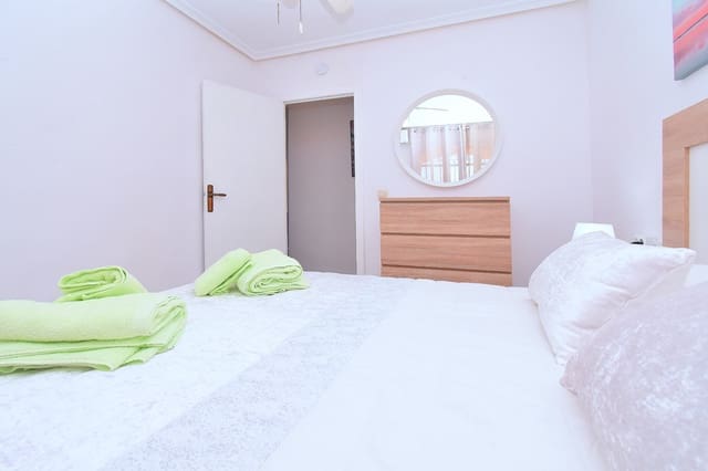 Appartement de 3 chambres de location de vacances à Los Urrutias, Carthagène avec piscine - 610 € (Ref: 9800273)