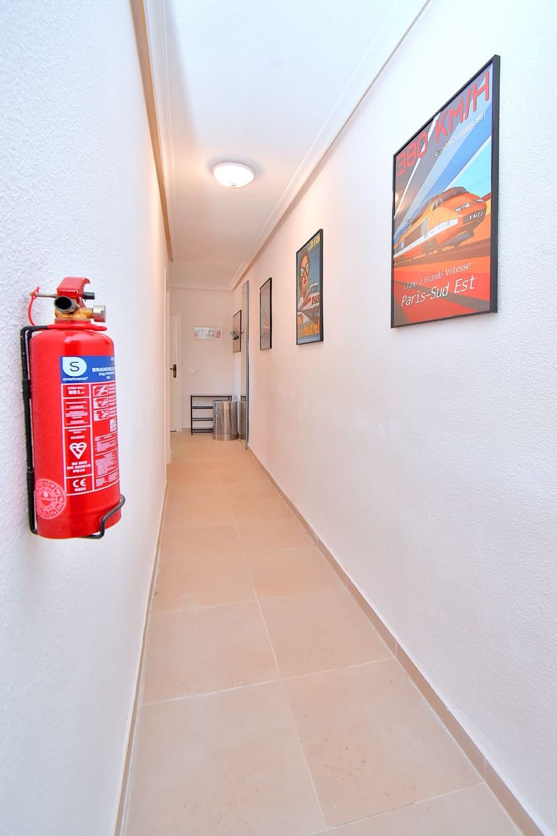 Appartement de 3 chambres de location de vacances à Los Urrutias avec piscine - 610 € (Ref: 9800273)