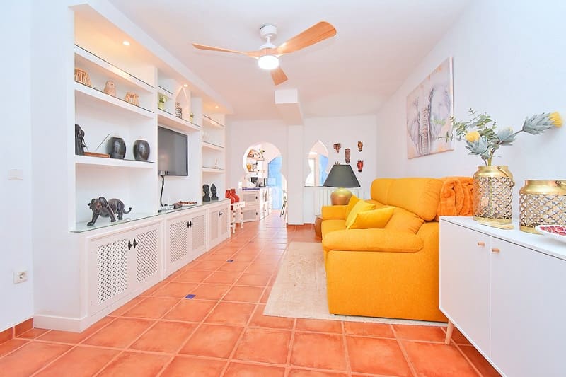 2 bedroom Terraced Villa for holiday rental in Los Urrutias with pool - € 420 (Ref: 9872479)