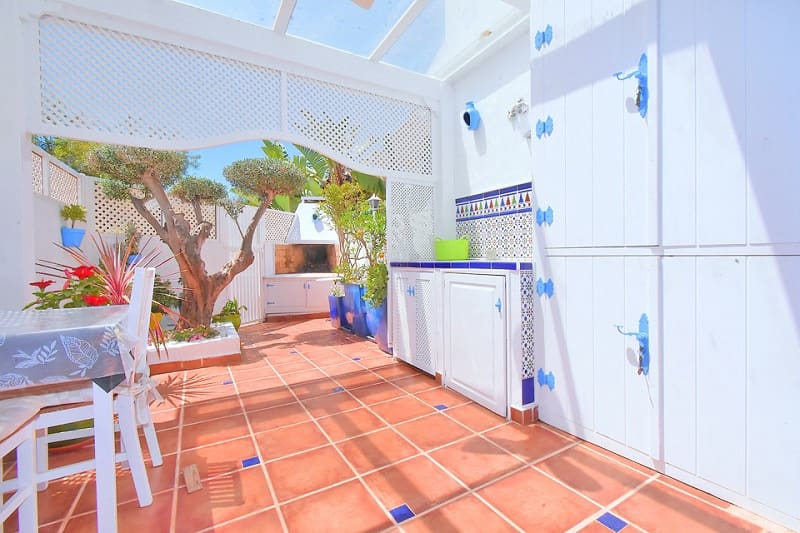 2 bedroom Terraced Villa for holiday rental in Los Urrutias with pool - € 420 (Ref: 9872479)