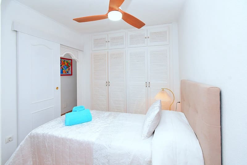 2 bedroom Terraced Villa for holiday rental in Los Urrutias with pool - € 420 (Ref: 9872479)
