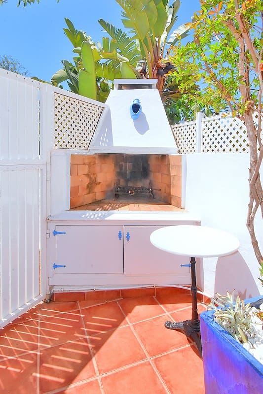 2 bedroom Terraced Villa for holiday rental in Los Urrutias with pool - € 420 (Ref: 9872479)