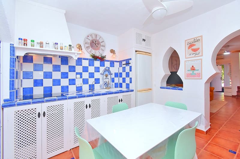 2 bedroom Terraced Villa for holiday rental in Los Urrutias with pool - € 420 (Ref: 9872479)