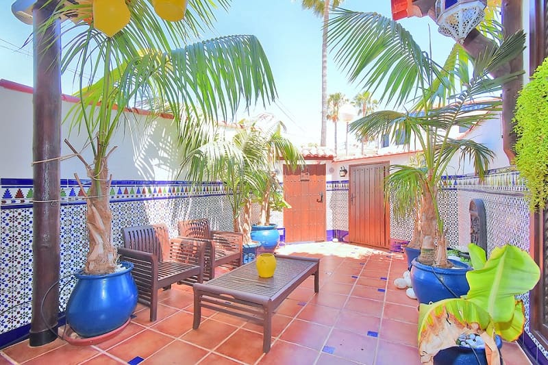 2 bedroom Terraced Villa for holiday rental in Los Urrutias with pool - € 420 (Ref: 9872479)