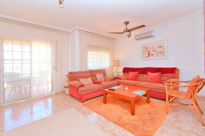 3 bedroom Terraced Villa for holiday rental in Los Urrutias with pool - € 490 (Ref: 9872494)