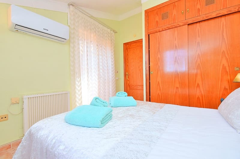 3 bedroom Terraced Villa for holiday rental in Los Urrutias with pool - € 490 (Ref: 9872494)