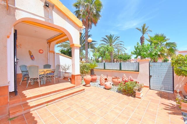 Villa/Maison Mitoyenne de 3 chambres de location de vacances à Los Urrutias, Carthagène avec piscine - 490 € (Ref: 9872494)