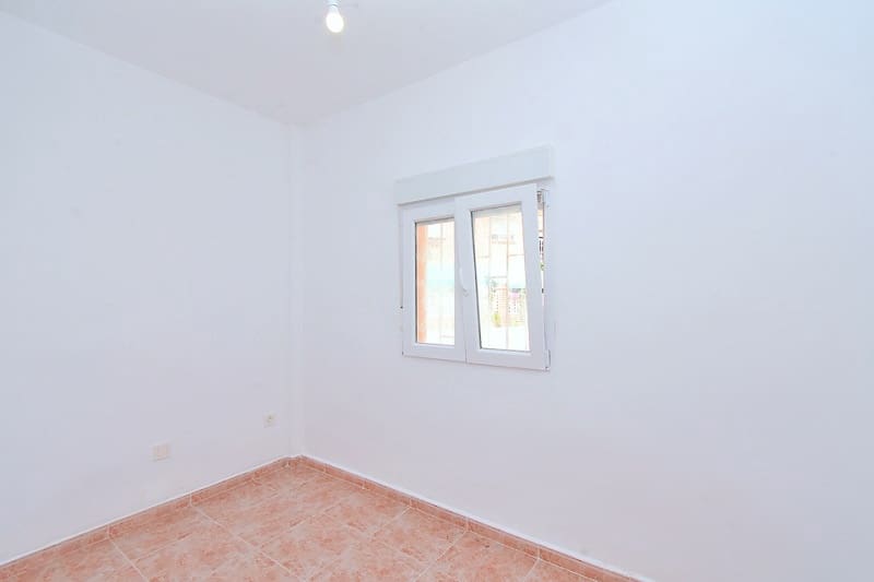Apartamento de 2 habitaciones en Los Urrutias en venta - 87.500 € (Ref: 9891360)