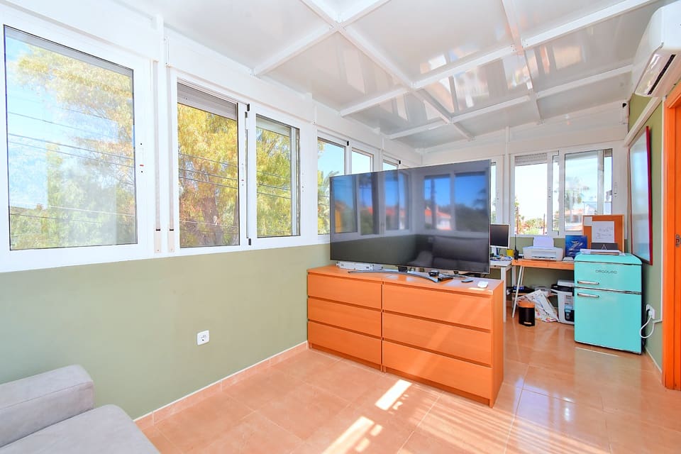 3 sovrum Radhus till salu i Los Urrutias med pool - 298 000 € (Ref: 9918575)