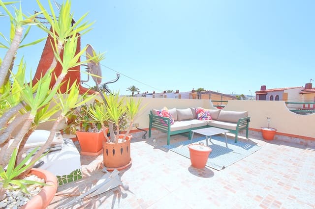 3 sovrum Radhus till salu i Los Urrutias, Cartagena med pool - 298 000 € (Ref: 9918575)