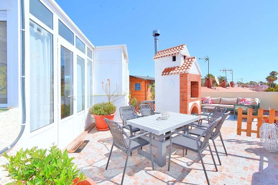 3 sovrum Radhus till salu i Los Urrutias med pool - 298 000 € (Ref: 9918575)