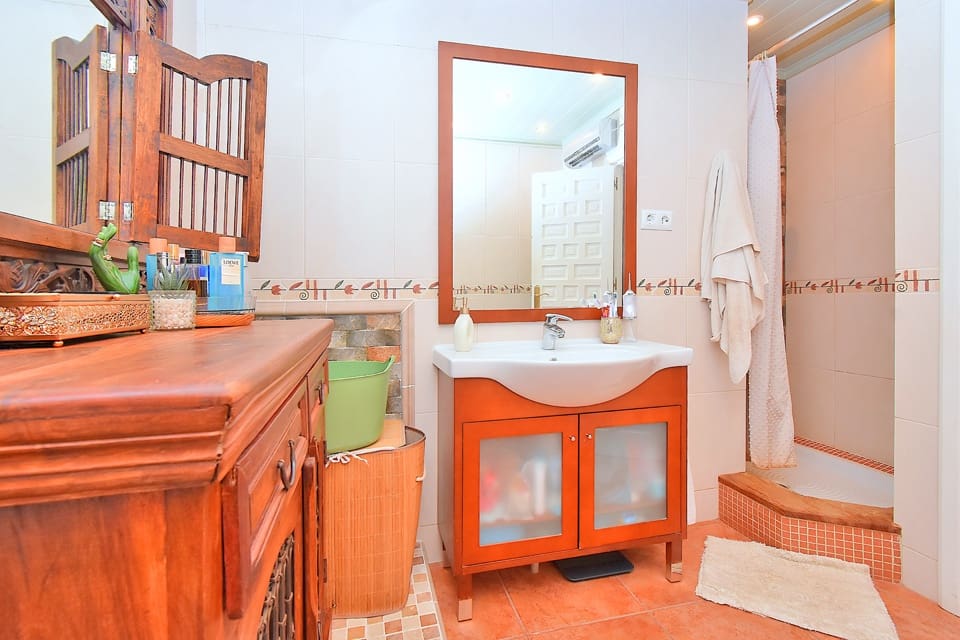 3 sovrum Radhus till salu i Los Urrutias med pool - 298 000 € (Ref: 9918575)