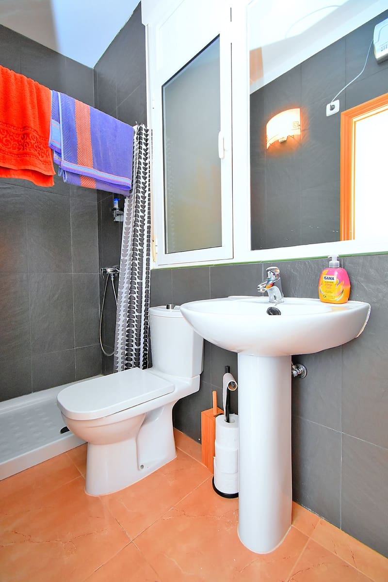 3 sovrum Radhus till salu i Los Urrutias med pool - 298 000 € (Ref: 9918575)