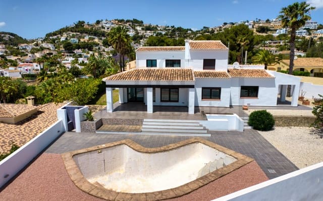 3 Zimmer Villa zu verkaufen in Moraira, Teulada-Moraira - 1.440.000 € (Ref: 8744277)