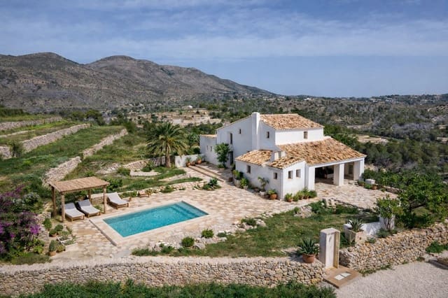 4 quarto Quinta/Casa Rural para venda em Benissa - 381 000 € (Ref: 8744318)