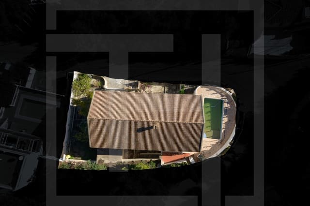 4 slaapkamer Villa te koop in Calpe / Calp - € 510.000 (Ref: 9669425)