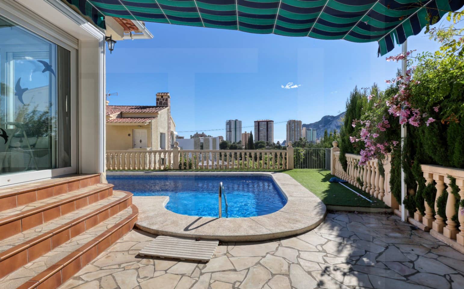 3 makuuhuone Huvila myytävänä paikassa Calpe / Calp - 725 000 € (Ref: 9669426)