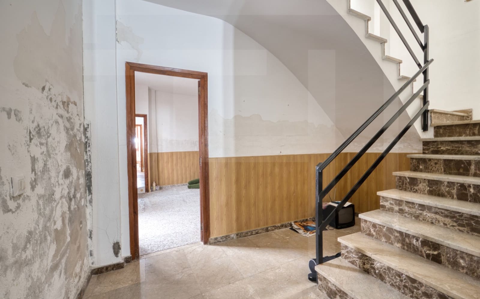 6 makuuhuone Omakotitalo myytävänä paikassa Benissa - 255 000 € (Ref: 9669427)