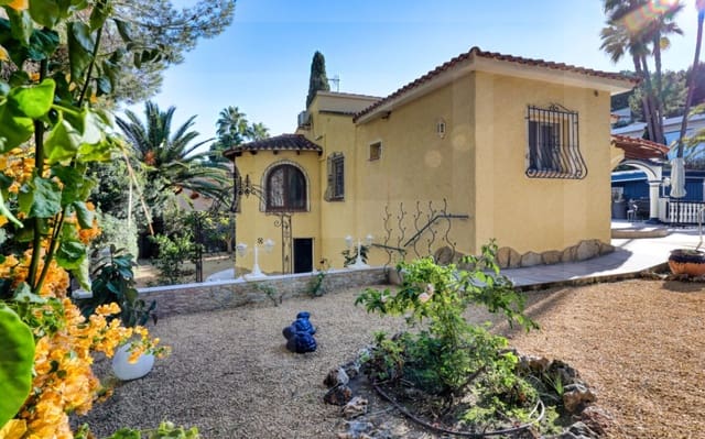 2 slaapkamer Villa te koop in Benissa met zwembad garage - € 450.000 (Ref: 9739286)