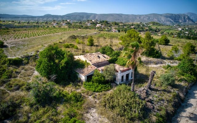 4 bedroom Finca/Country House for sale in Teulada Pueblo, Teulada-Moraira - € 260,000 (Ref: 9816458)