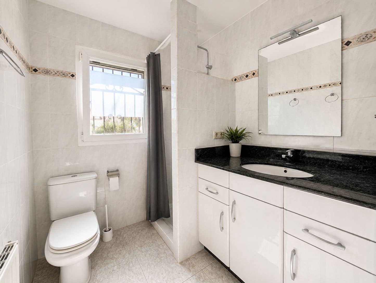 3 bedroom Villa for sale in Benissa - € 549,000 (Ref: 9847752)
