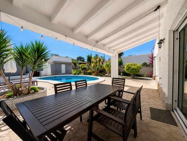 3 soverom Villa til salgs i Benissa - € 549 000 (Ref: 9847752)