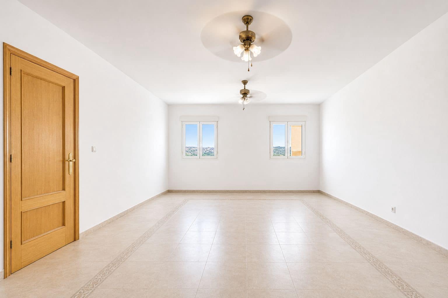 4 quarto Moradia para venda em Pedreguer - 785 000 € (Ref: 9863576)