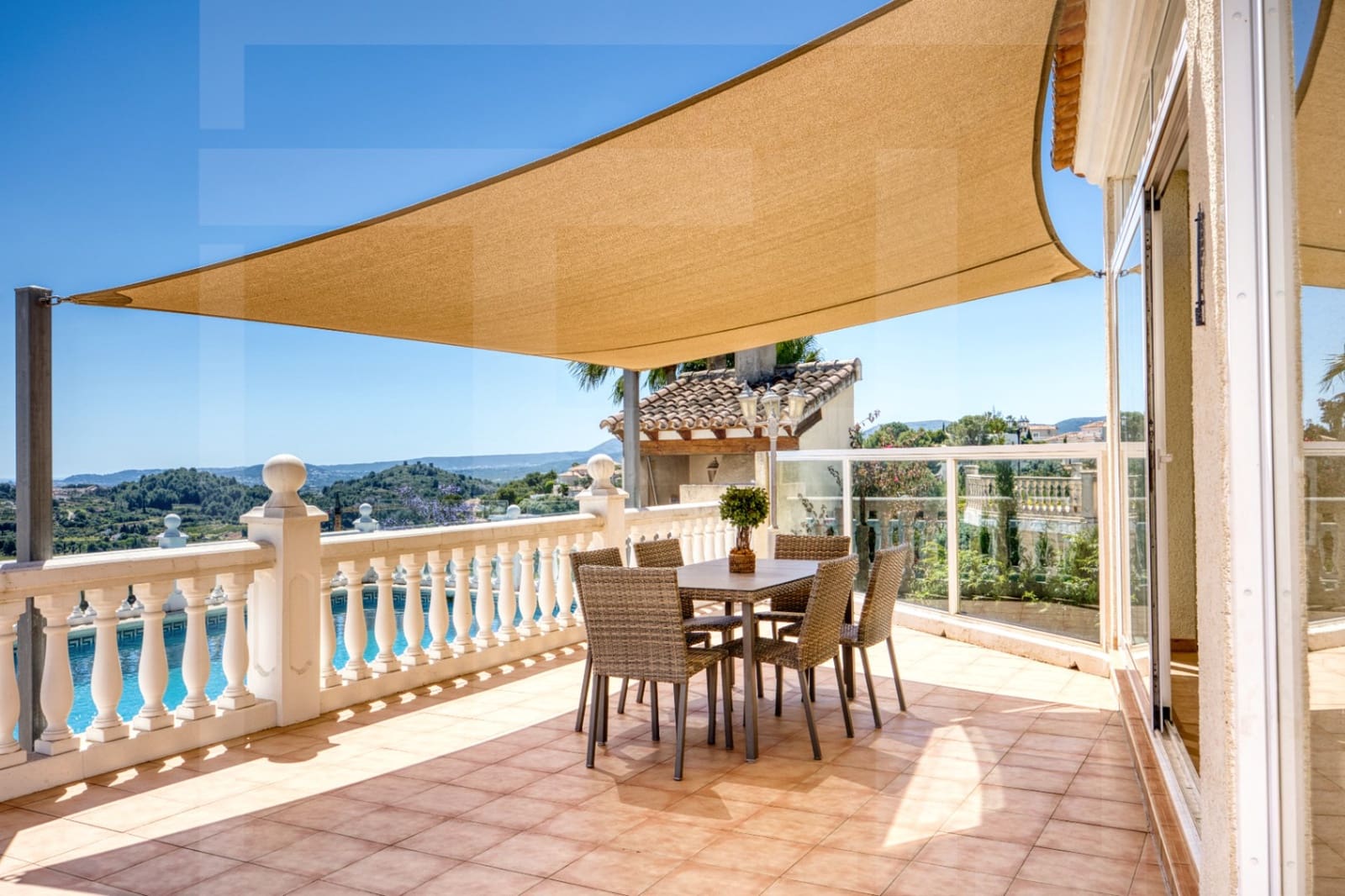 4 quarto Moradia para venda em Pedreguer - 785 000 € (Ref: 9863576)