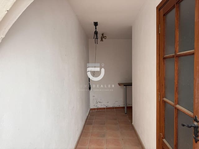 4 bedroom Townhouse for sale in Piles - € 175,000 (Ref: 10003831)