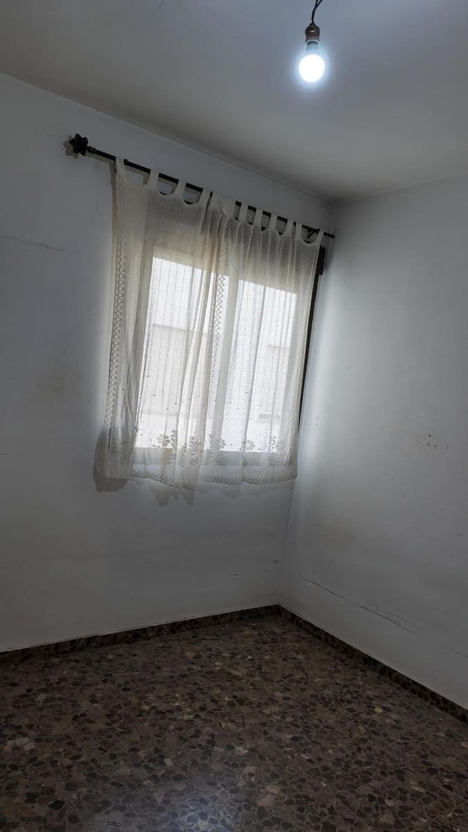 3 sovrum Lägenhet till salu i Oliva - 165 000 € (Ref: 10015730)