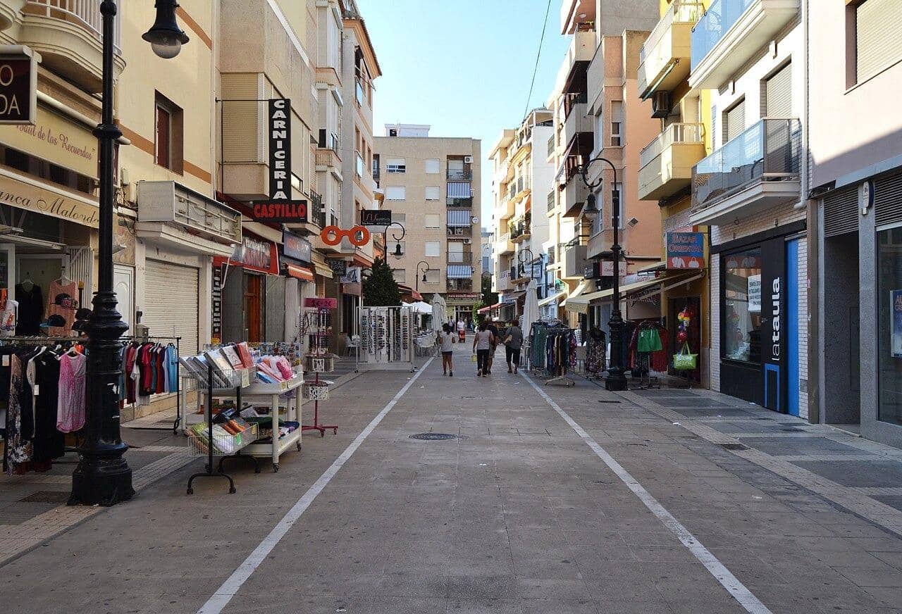 3 bedroom Apartment for sale in Gandia - € 239,000 (Ref: 10041272)