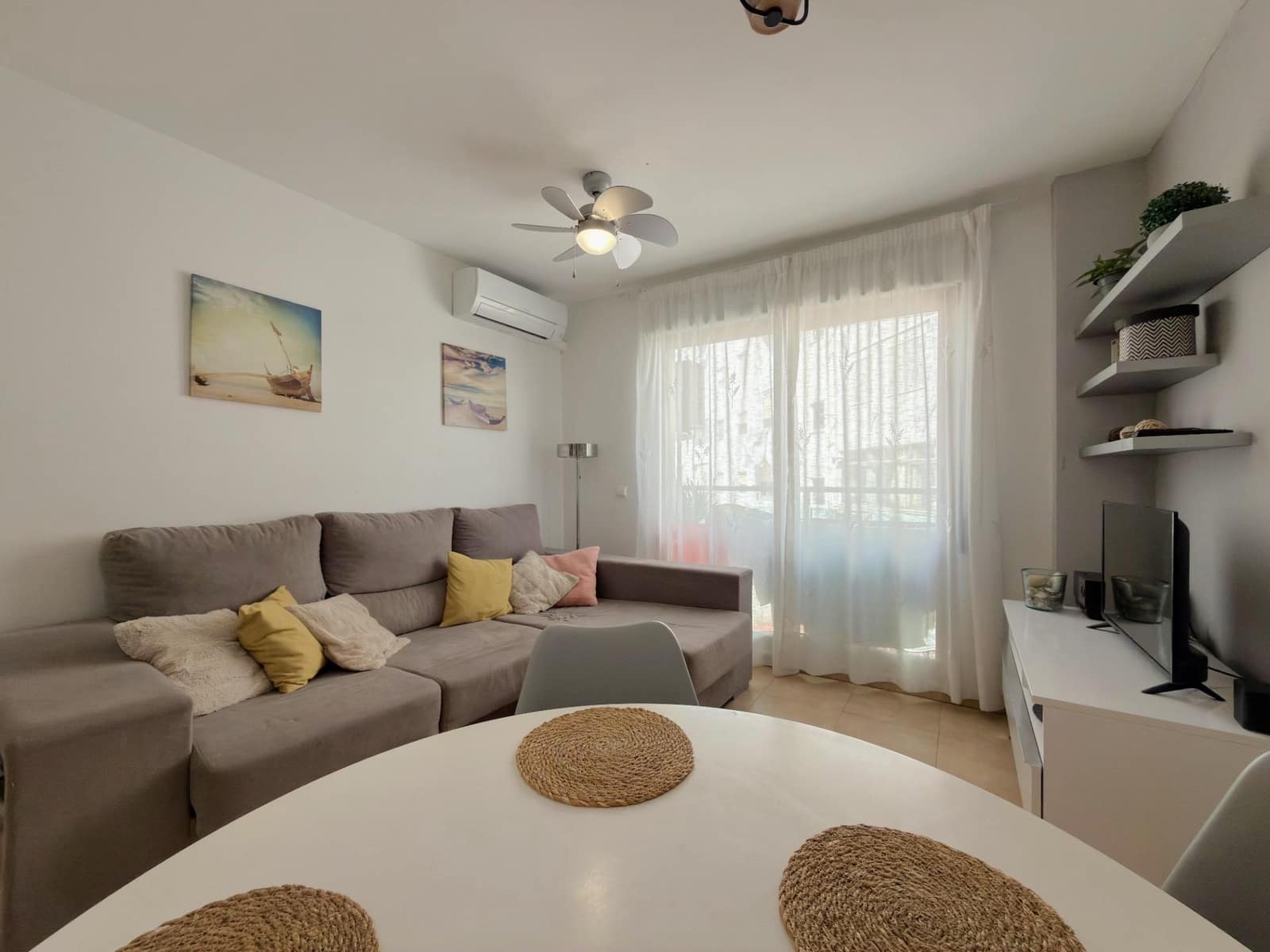 3 bedroom Apartment for sale in Gandia - € 239,000 (Ref: 10041272)