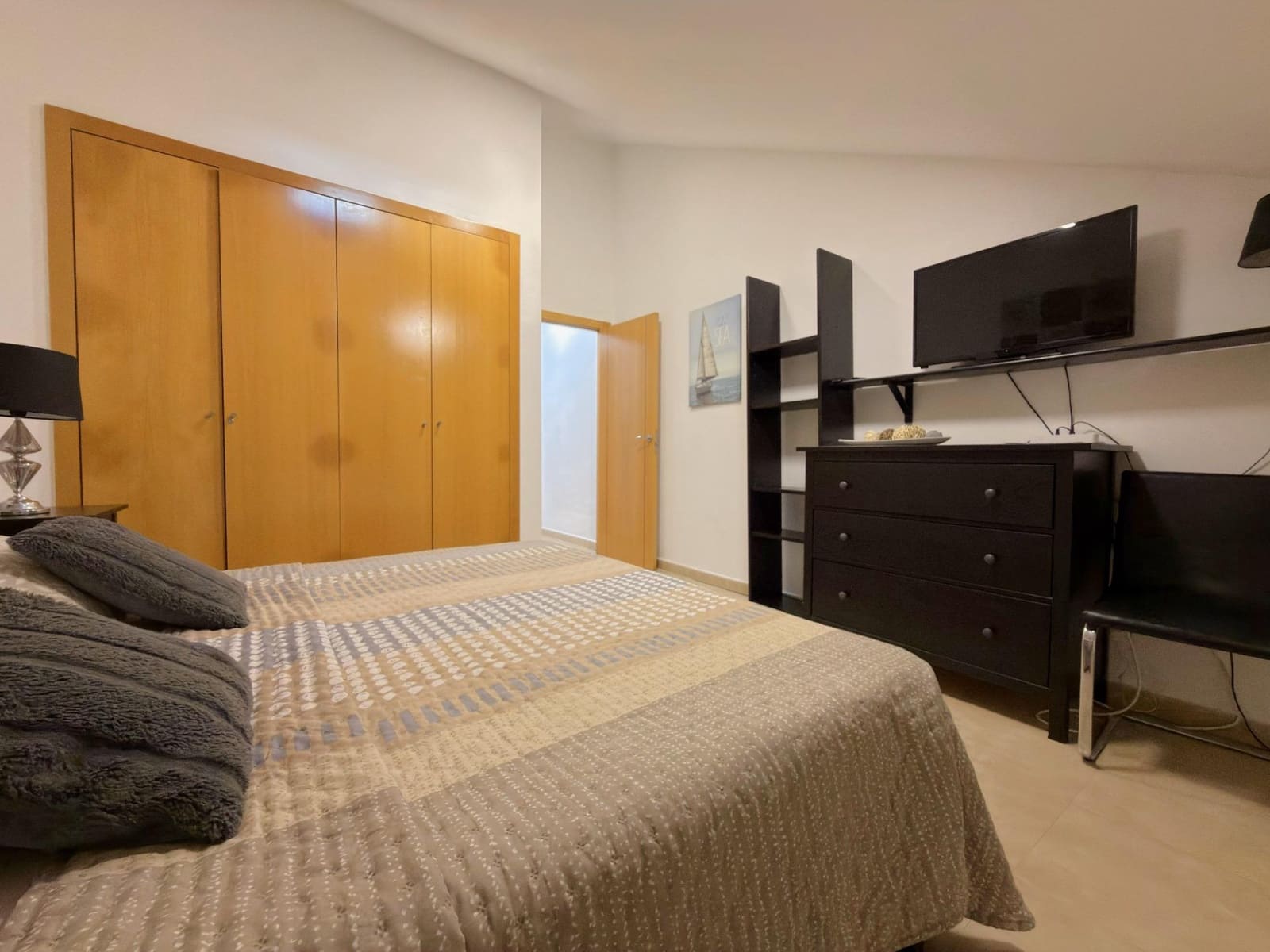 3 bedroom Apartment for sale in Gandia - € 239,000 (Ref: 10041272)