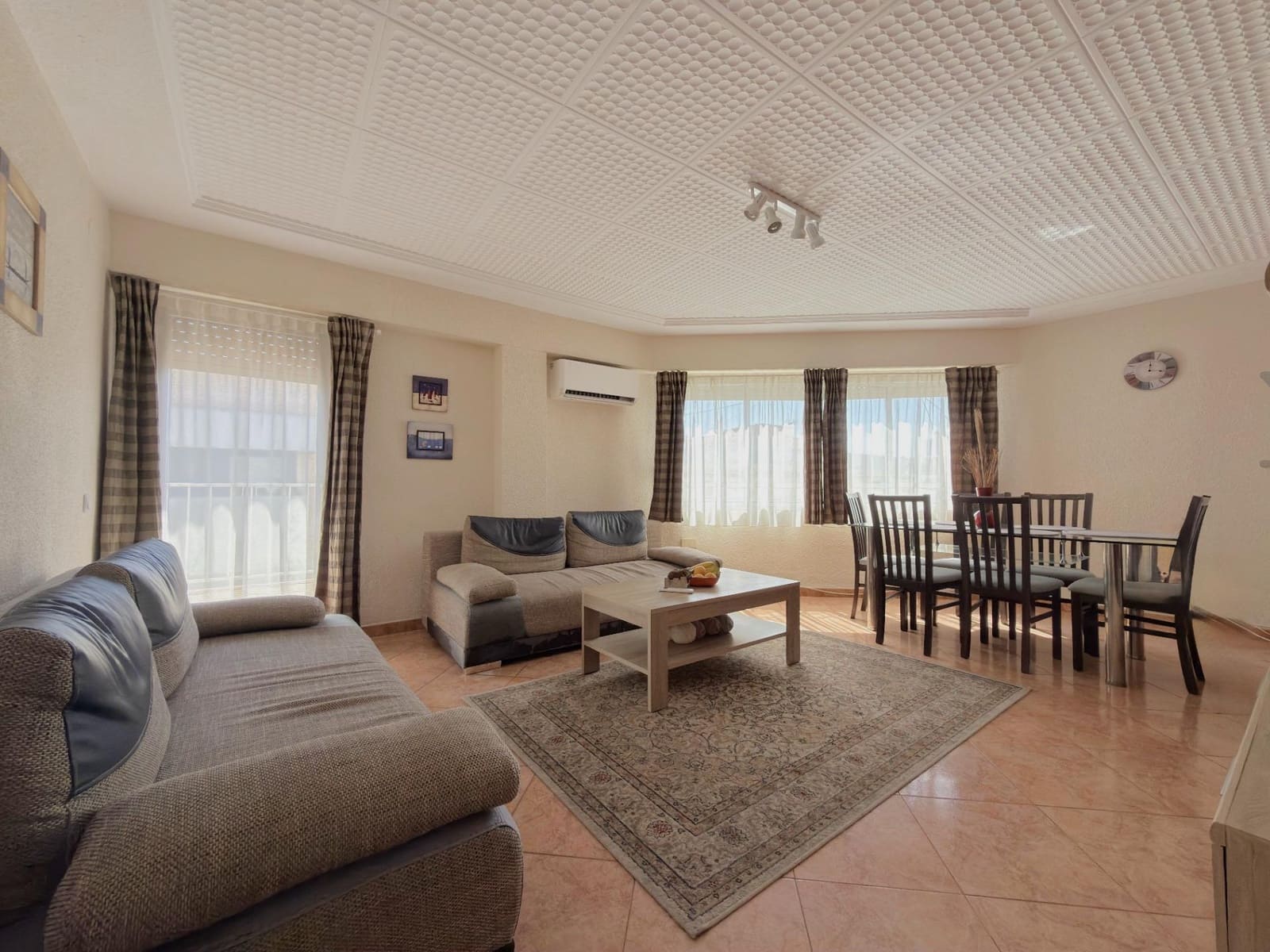 4 bedroom Flat for sale in Gandia - € 149,999 (Ref: 10041274)
