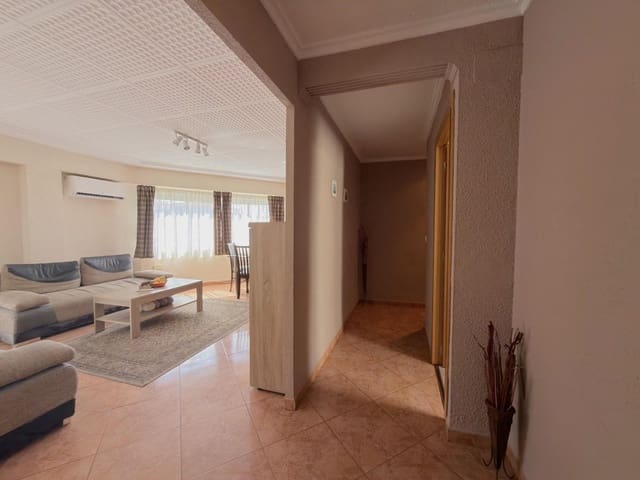 4 bedroom Flat for sale in Gandia - € 149,999 (Ref: 10041274)