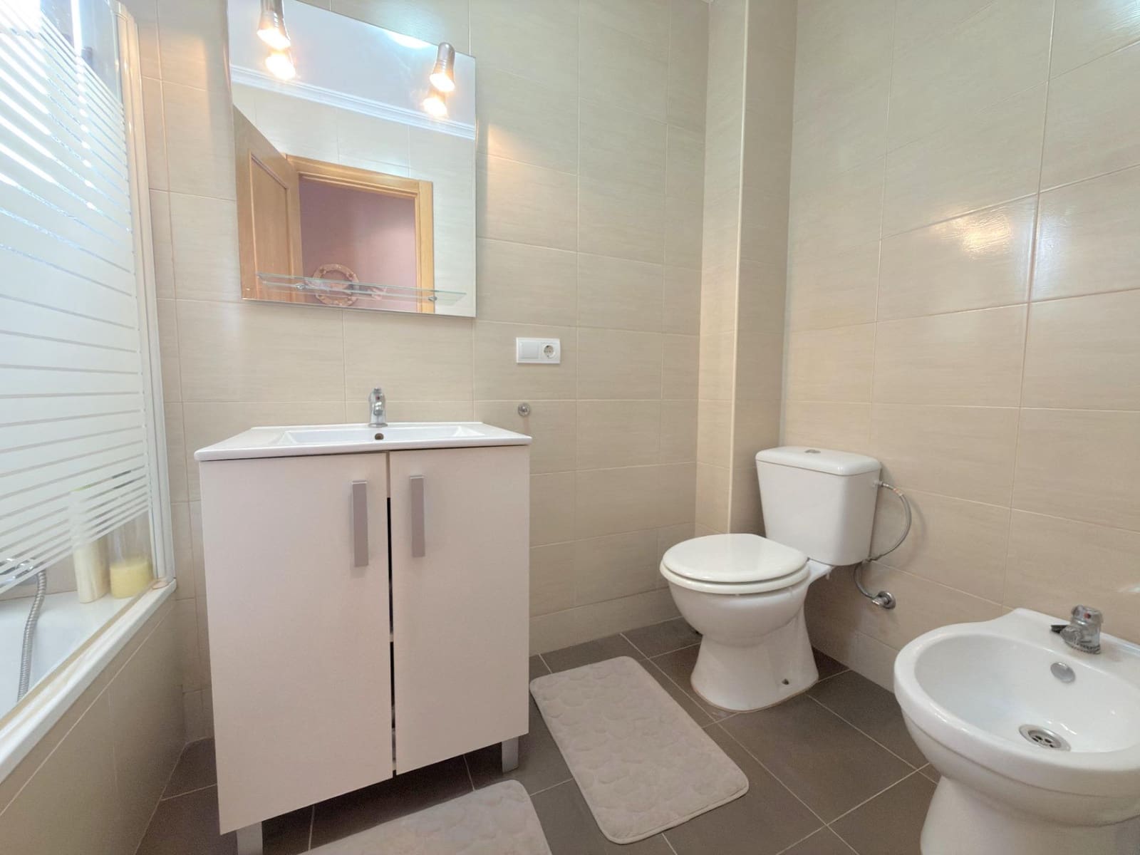 4 bedroom Flat for sale in Gandia - € 149,999 (Ref: 10041274)