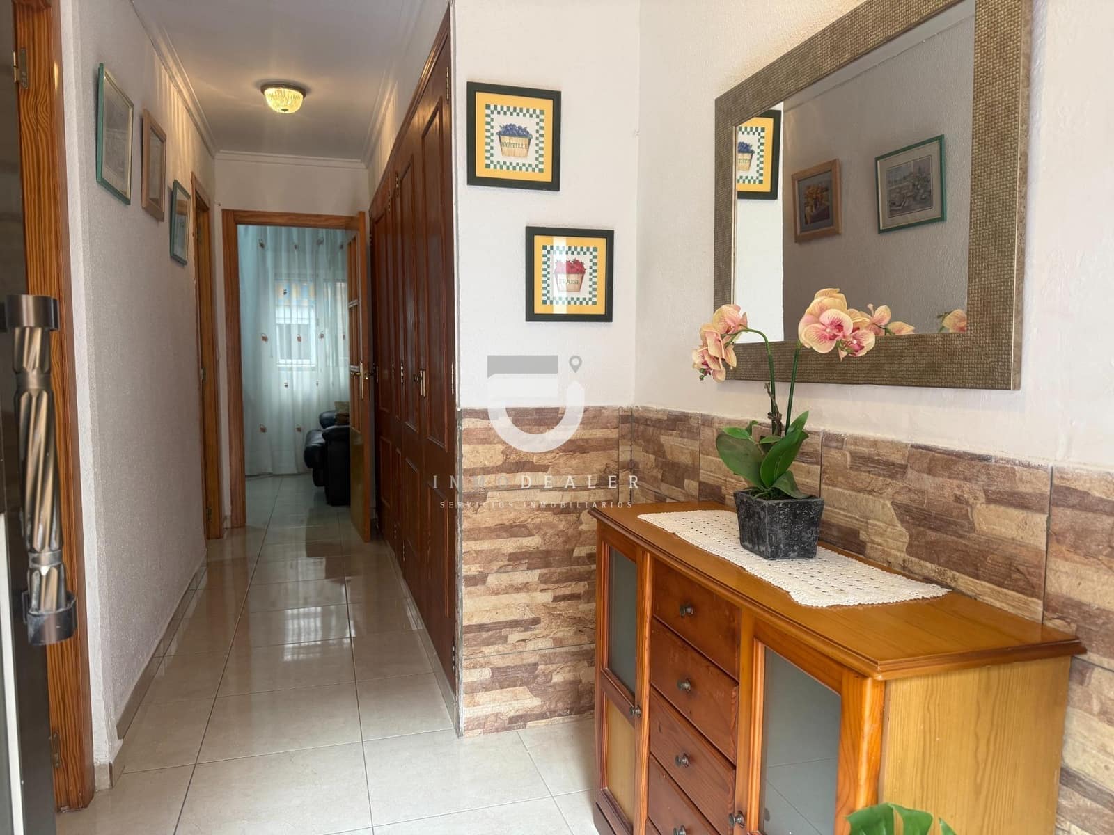 3 bedroom Townhouse for sale in Gandia - € 250,000 (Ref: 10041277)