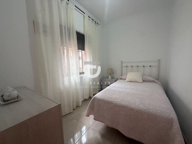 3 quarto Casa em Banda para venda em Gandia - 250 000 € (Ref: 10041277)