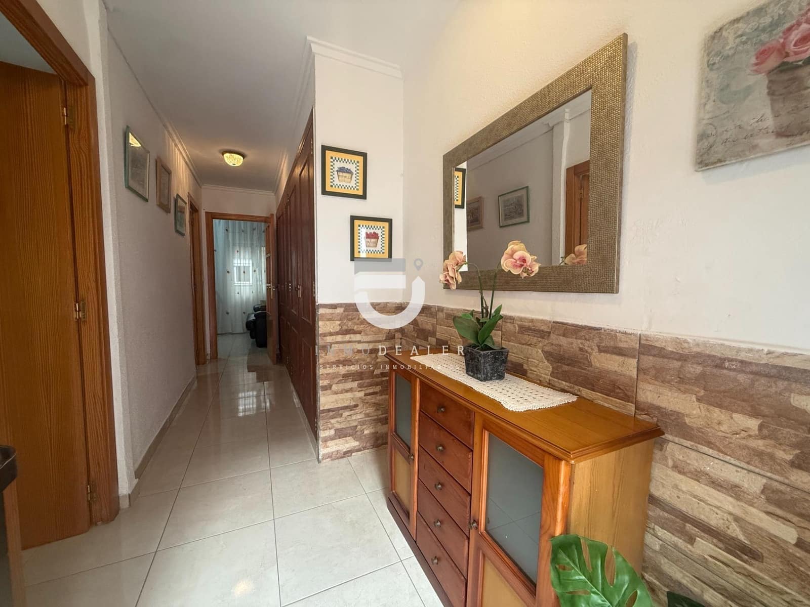 3 bedroom Townhouse for sale in Gandia - € 250,000 (Ref: 10041277)
