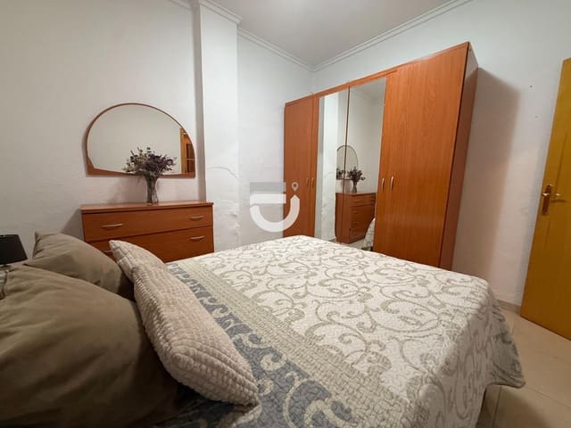 3 quarto Casa em Banda para venda em Gandia - 250 000 € (Ref: 10041277)